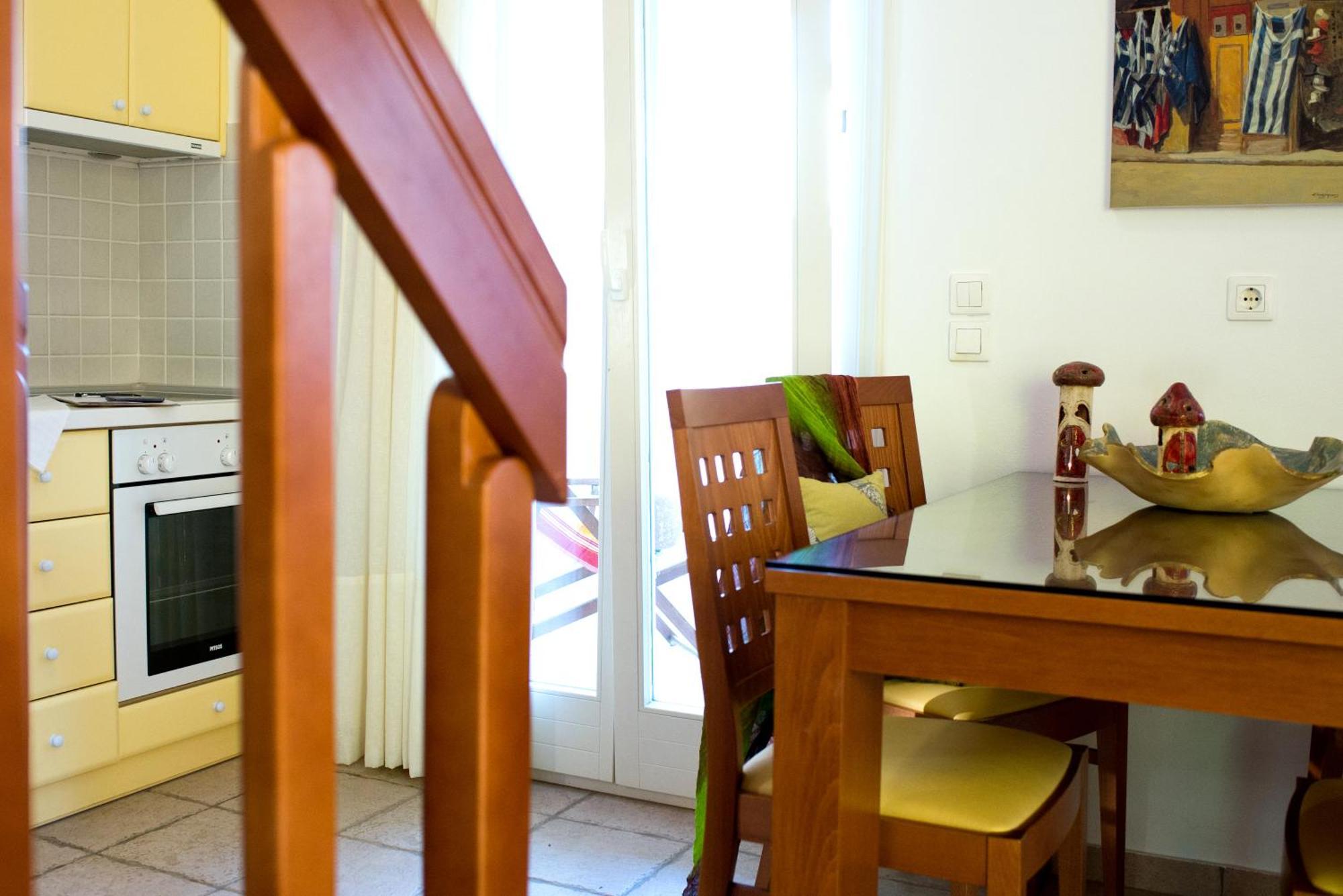 Mouras Resort Livadi  Luaran gambar
